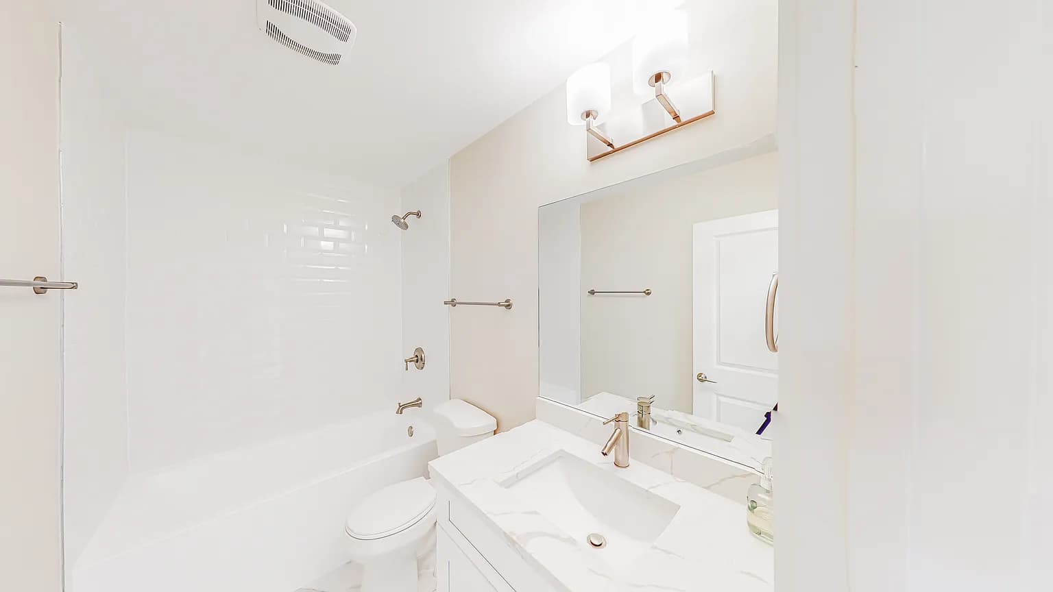 Itasca Townhomes - 11